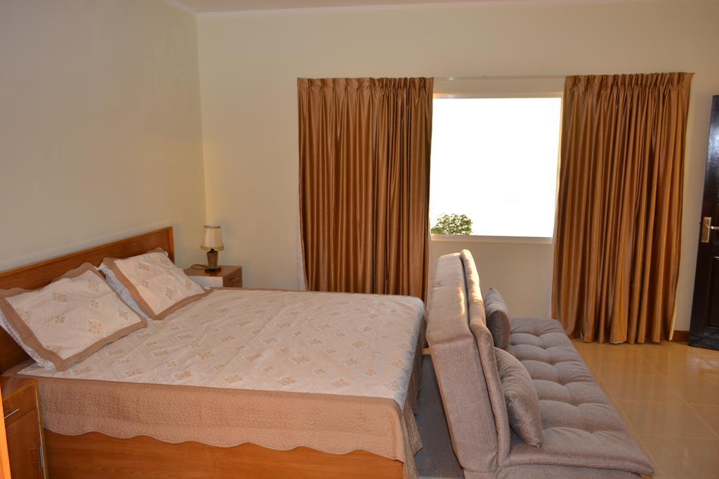 Sunset View Self Catering Apartment Anse Boileau Bilik gambar